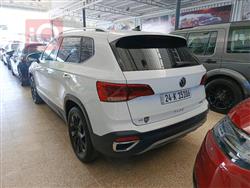 Volkswagen Taos